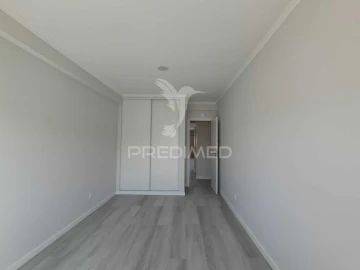 Apartamento T4 para Venda em Amora