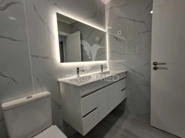 Apartamento T4 para Venda em Amora