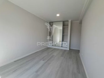 Apartamento T4 para Venda em Amora