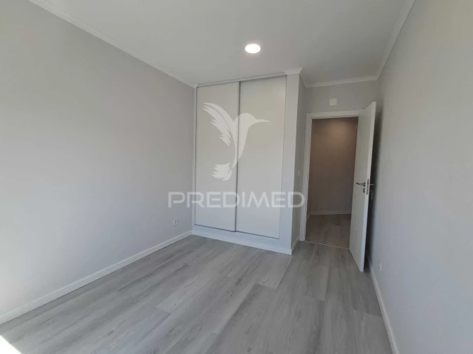 Apartamento T4 para Venda em Amora Foto 18