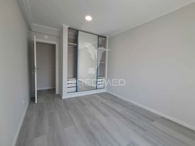 Apartamento T4 para Venda em Amora Foto 35