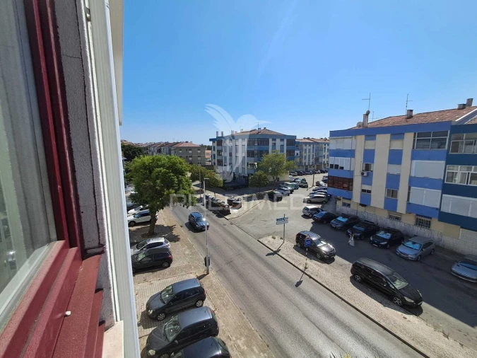 Apartamento T4 para Venda em Amora Foto 29