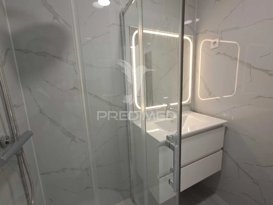 Apartamento T4 para Venda em Amora Foto 34