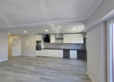 Apartamento T4 para Venda em Amora
