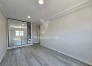 Apartamento T4 para Venda em Amora