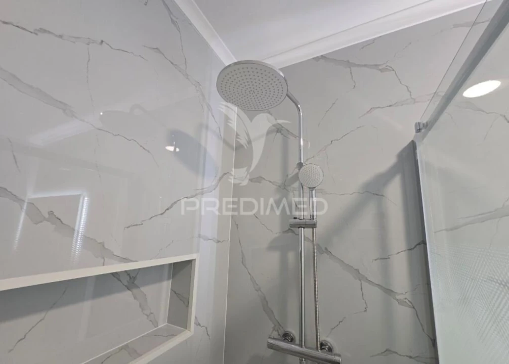 Apartamento T4 para Venda em Amora Foto 27