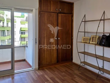 Apartamento T3 para Venda em Portimão