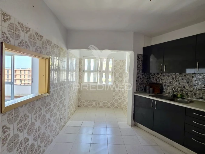 Apartamento T3 para Venda em Portimão Foto 5