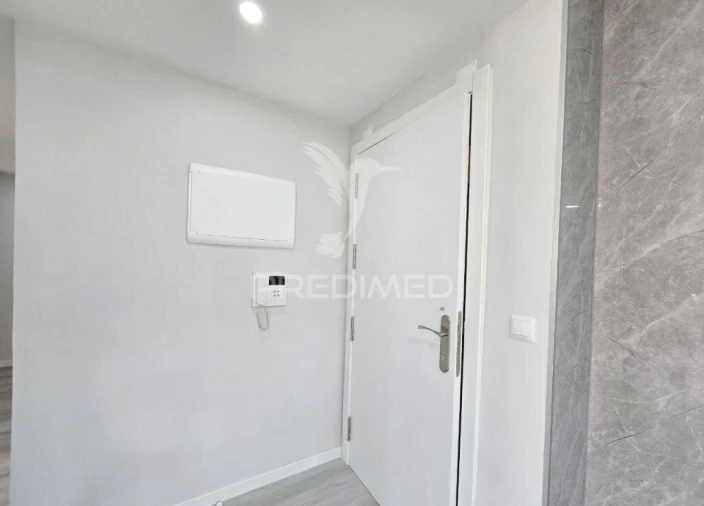 Apartamento T2 para Venda em Corroios Foto 18