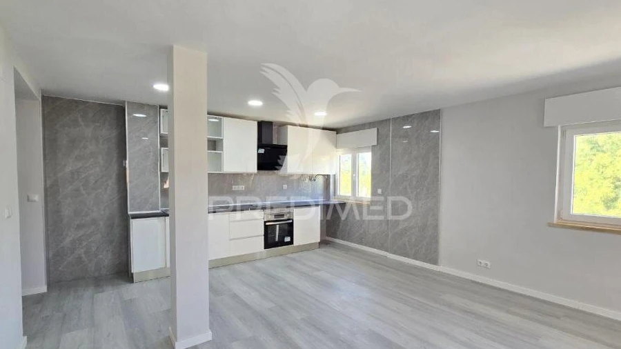 Apartamento T2 para Venda em Corroios