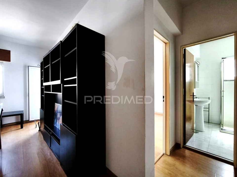 Apartamento T2 para Venda em Águas Livres Foto 4