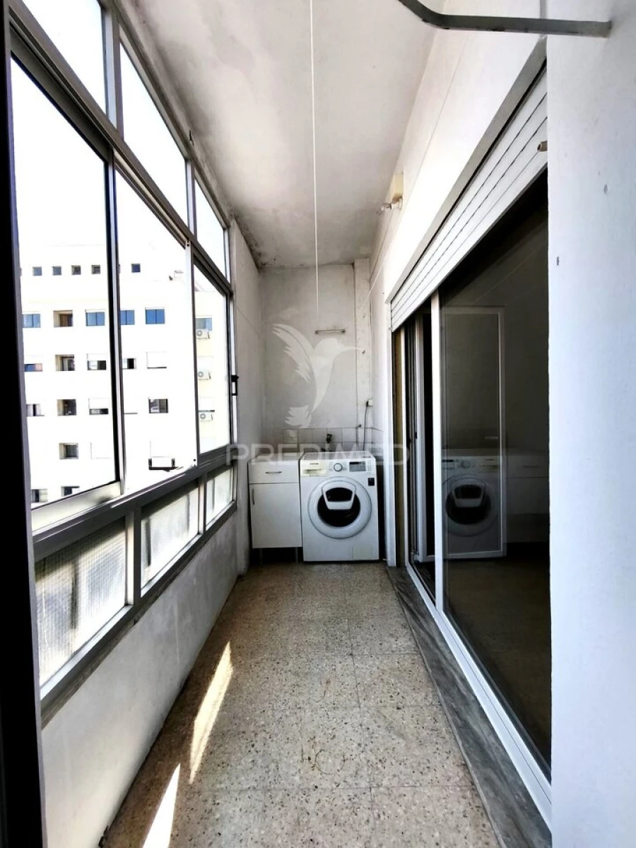 Apartamento T2 para Venda em Águas Livres Foto 8