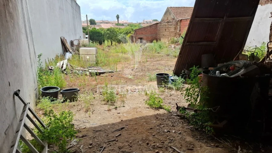 Moradia T1 para Venda em Alpiarça Foto 5
