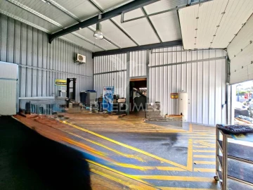 Armazém para Arrendamento em Moita