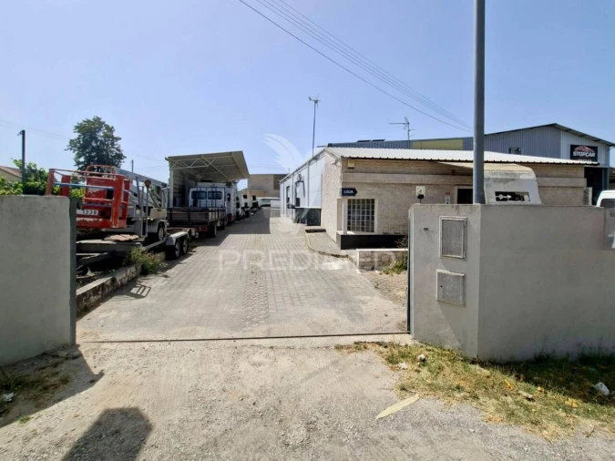 Armazém para Arrendamento em Moita Foto 8