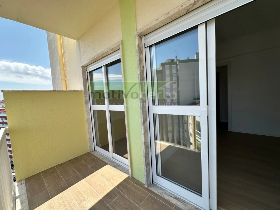 Apartamento T3 para Venda em Mina de Água Foto 15