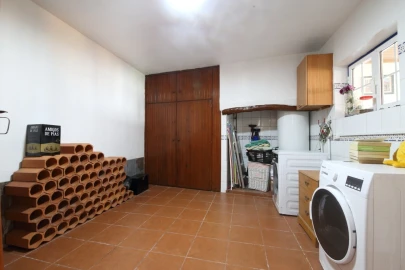 Moradia T4 para Venda em Santa Catarina