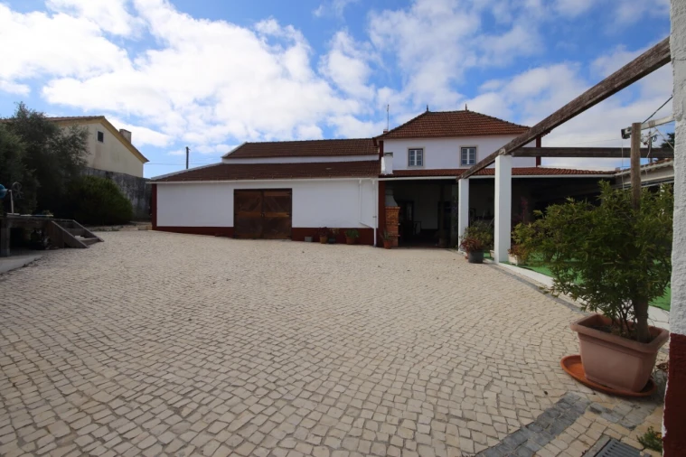 Moradia T4 para Venda em Santa Catarina Foto 5