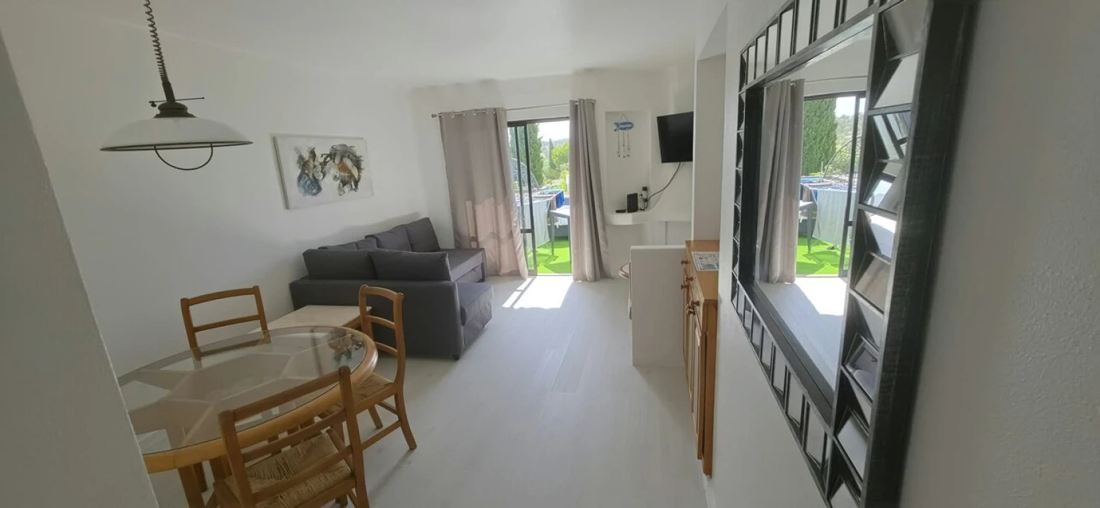 Apartamento T1 para Venda em Albufeira e Olhos de Água Foto 6