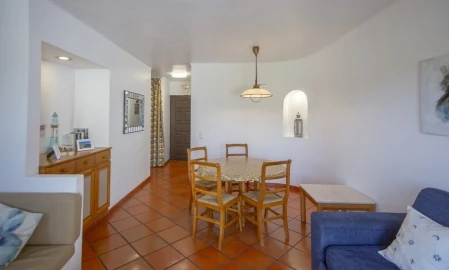 Apartamento T1 para Venda em Albufeira e Olhos de Água