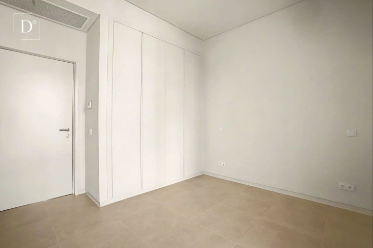 Apartamento T3 para Venda em Portimão Foto 14