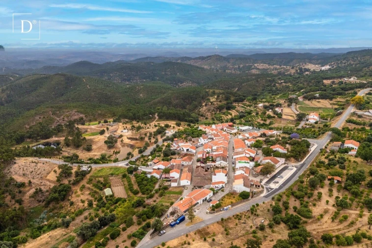 Moradia T1 para Venda em Monchique Foto 18