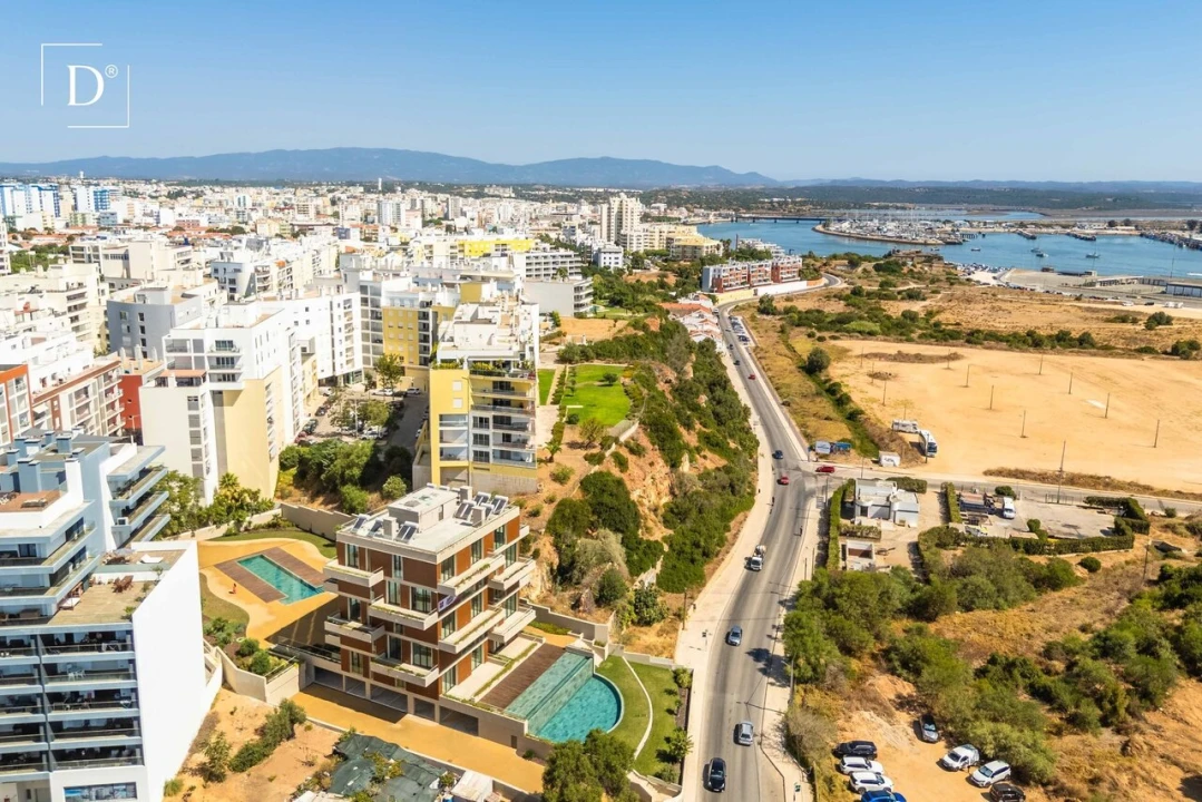 Apartamento T2 para Venda em Portimão Foto 38