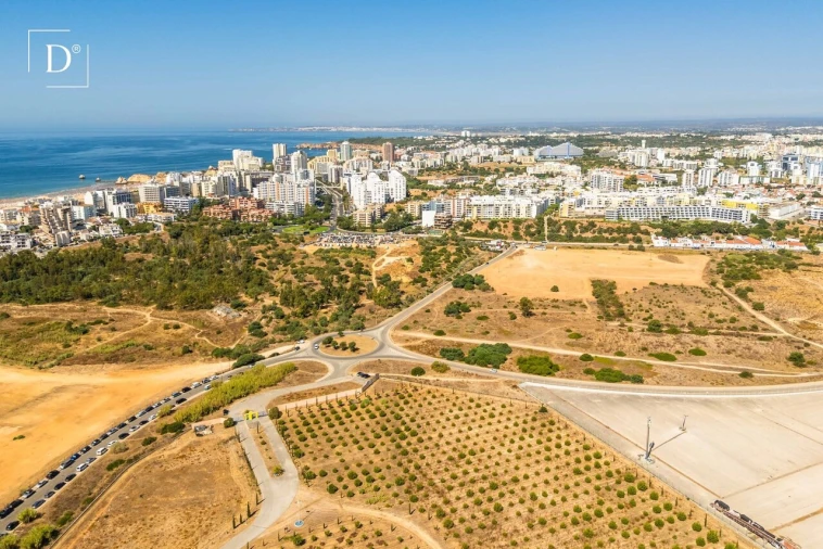 Apartamento T2 para Venda em Portimão Foto 31
