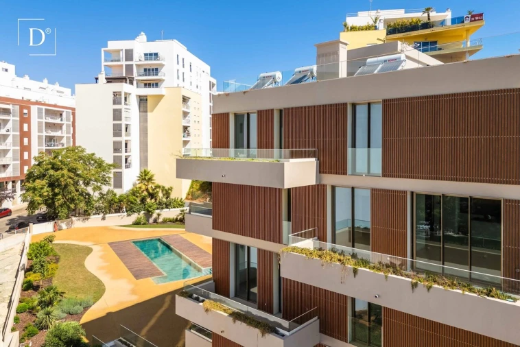 Apartamento T2 para Venda em Portimão Foto 24