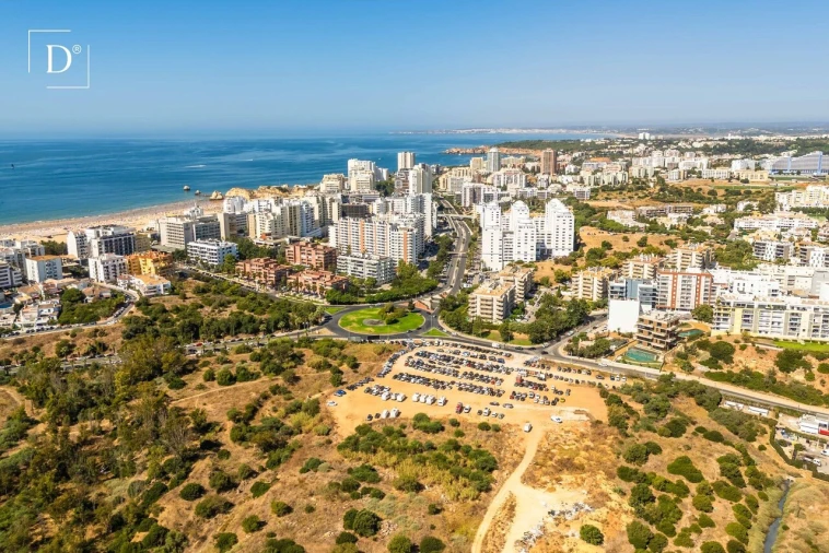 Apartamento T2 para Venda em Portimão Foto 28