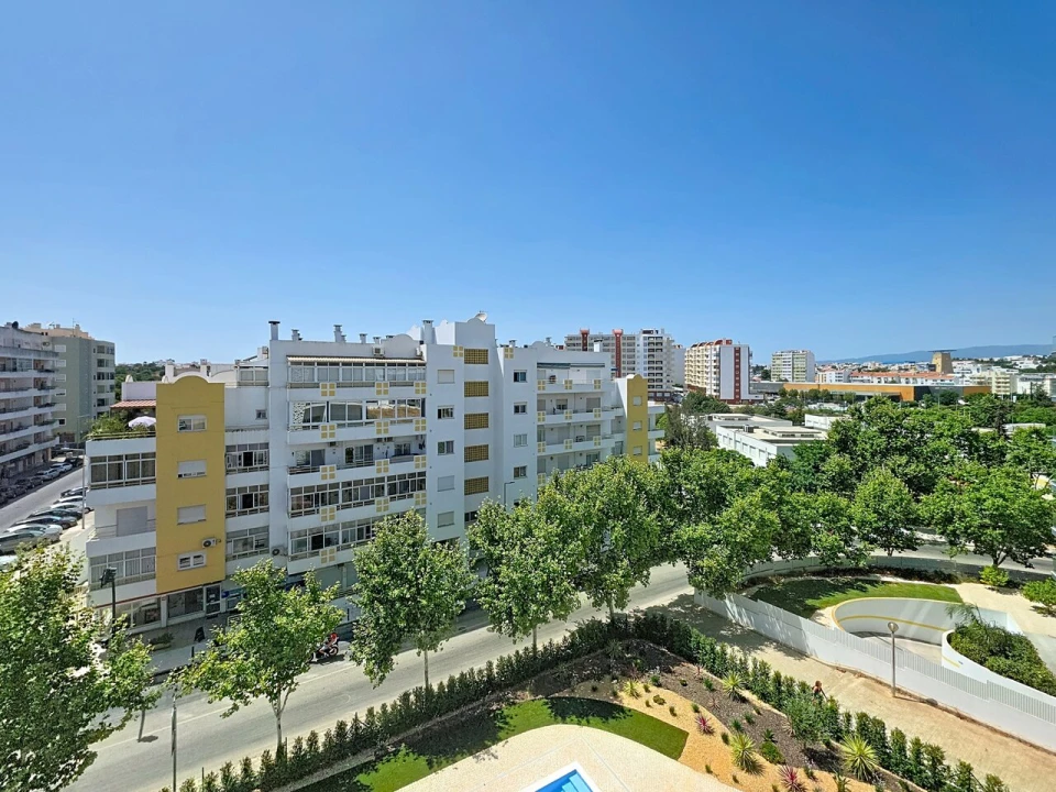 Apartamento T2 para Venda em Portimão Foto 26