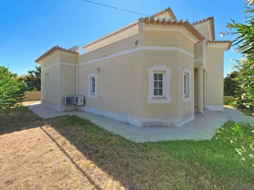 Moradia T4 para Venda em Portimão
