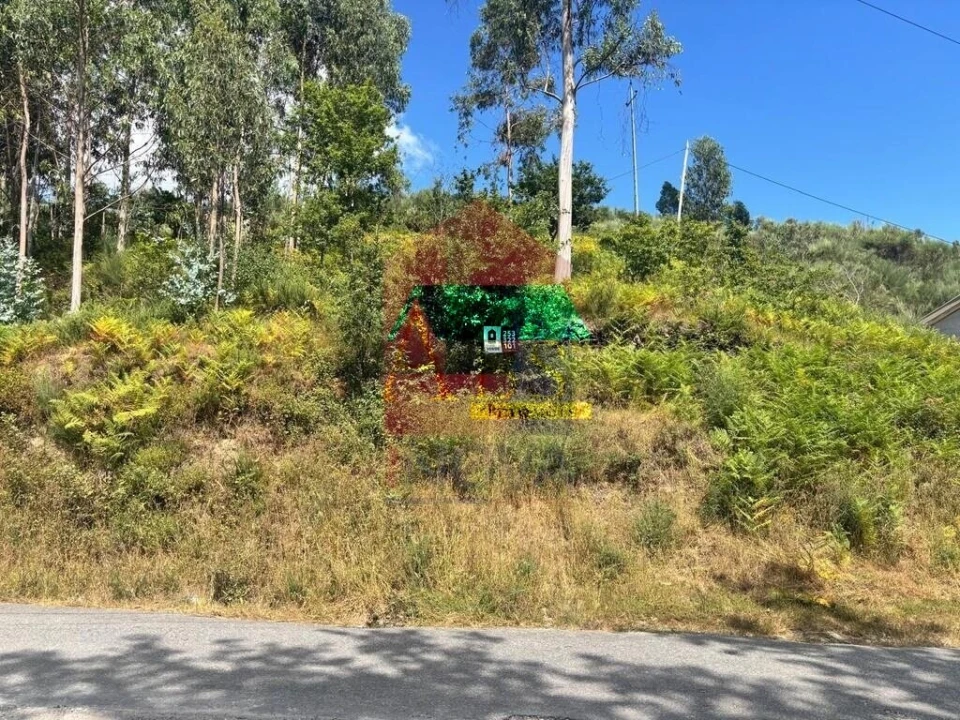 Terreno para Venda em Ribeira do Neiva Foto 1