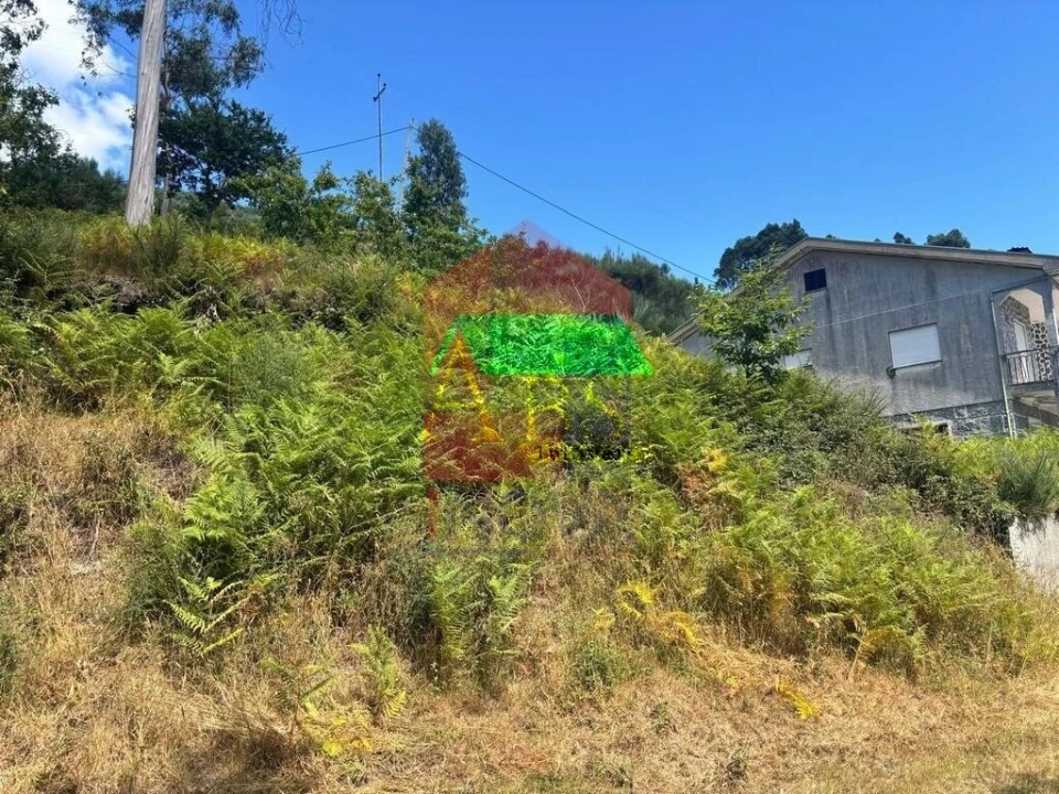 Terreno para Venda em Ribeira do Neiva Foto 3