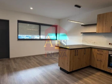 Apartamento T2 para Venda em Vila Verde e Barbudo