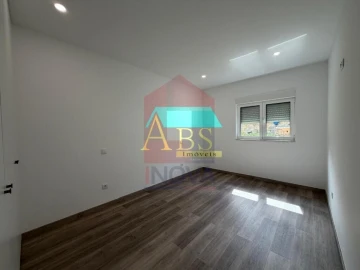 Apartamento T2 para Venda em Vila Verde e Barbudo