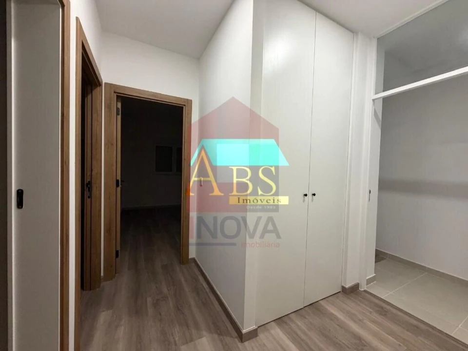 Apartamento T2 para Venda em Vila Verde e Barbudo Foto 9