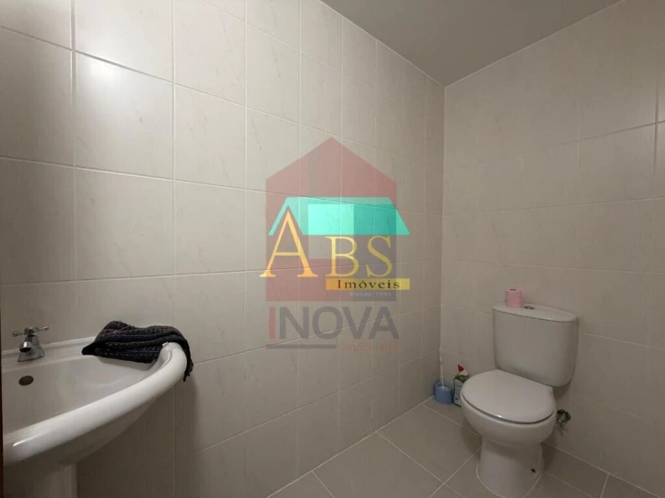 Apartamento T2 para Venda em Vila Verde e Barbudo Foto 17