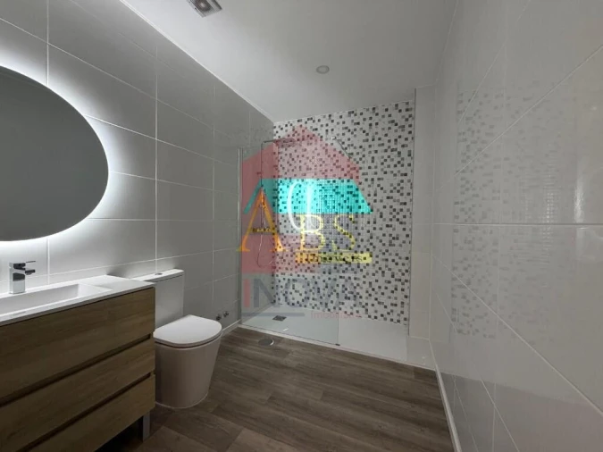 Apartamento T2 para Venda em Vila Verde e Barbudo Foto 10
