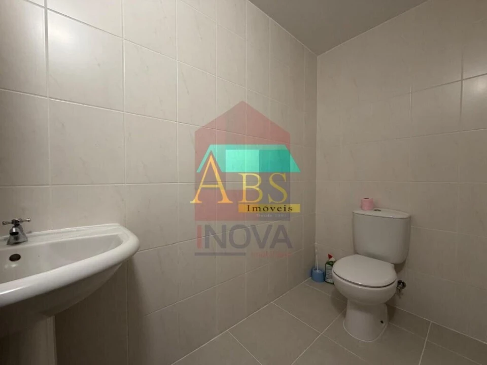 Apartamento T2 para Venda em Vila Verde e Barbudo Foto 19