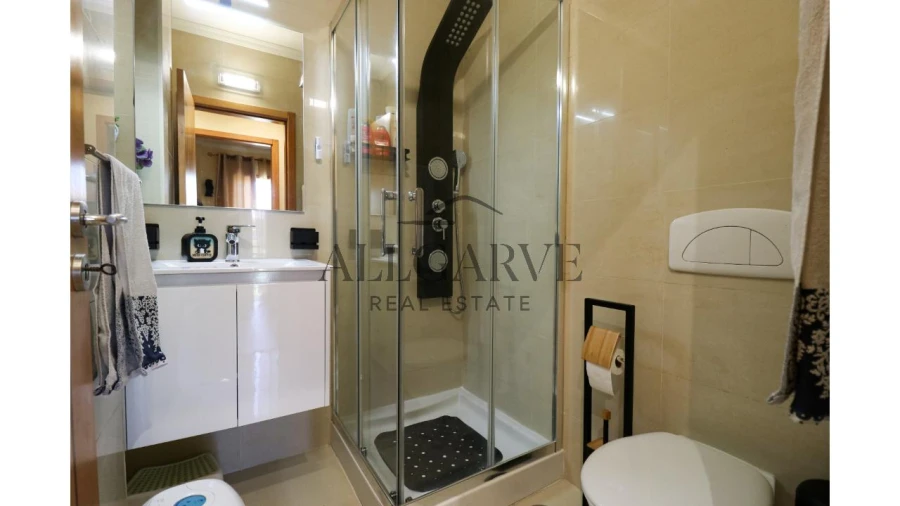 Apartamento T2 para Venda em Alvor Foto 24