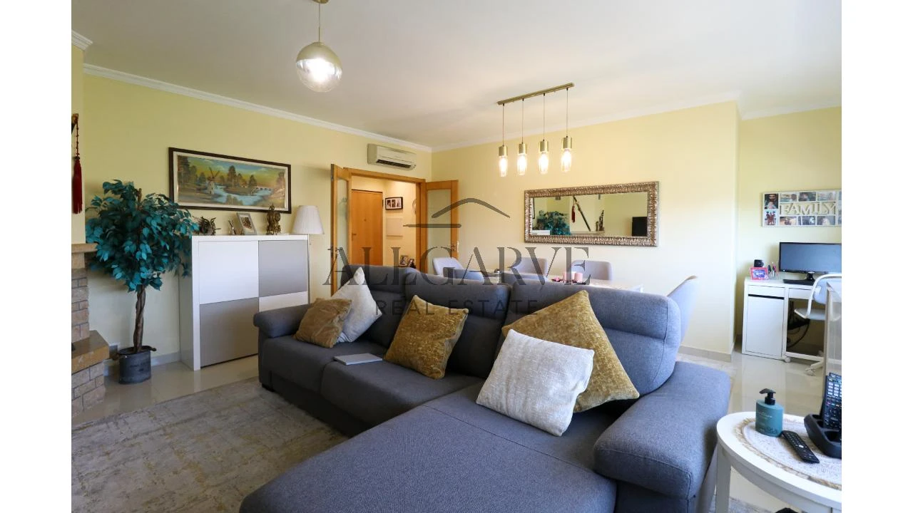 Apartamento T2 para Venda em Alvor Foto 9