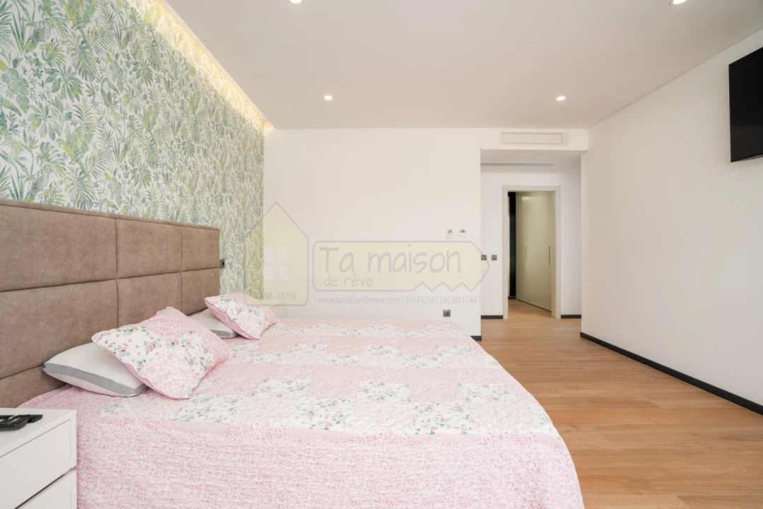 Moradia T4 para Venda em Boliqueime Foto 38