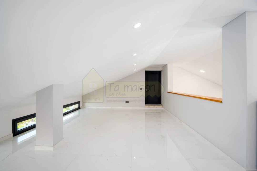 Moradia T4 para Venda em Boliqueime Foto 55