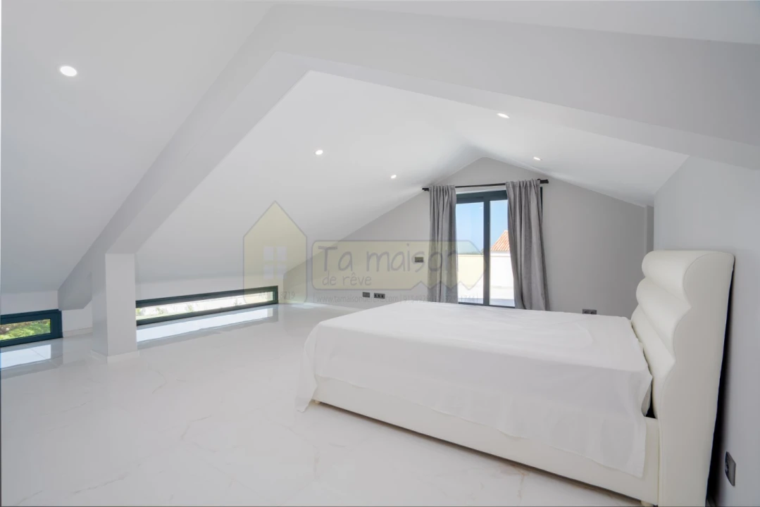 Moradia T4 para Venda em Boliqueime Foto 57