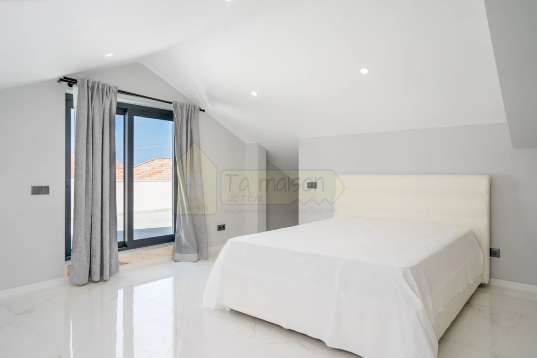 Moradia T4 para Venda em Boliqueime Foto 60
