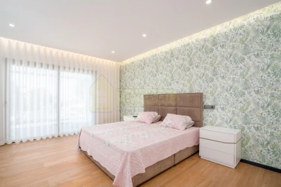 Moradia T4 para Venda em Boliqueime