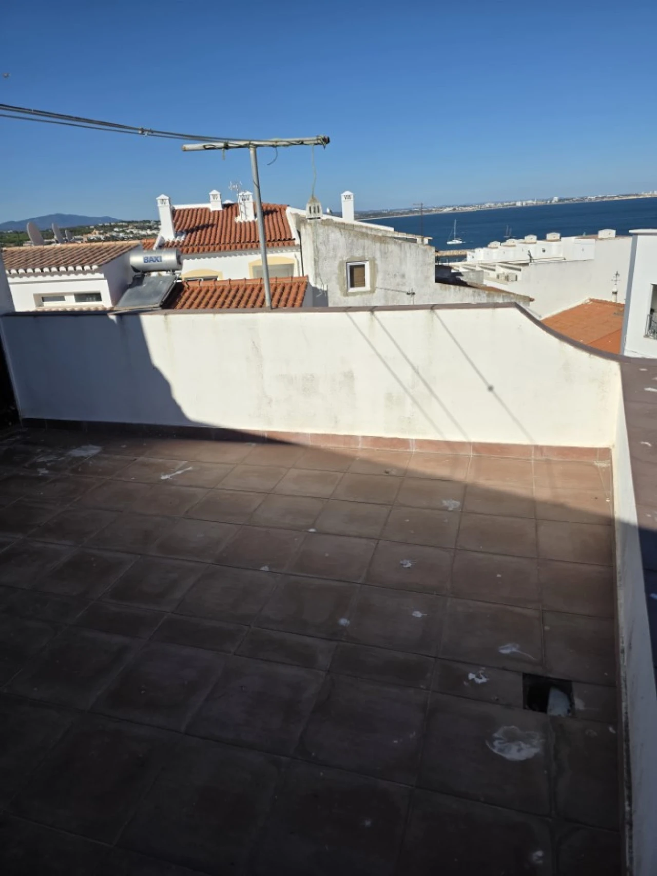 Moradia T3 para Venda em Lagos (São Sebastião e Santa Maria) Foto 4