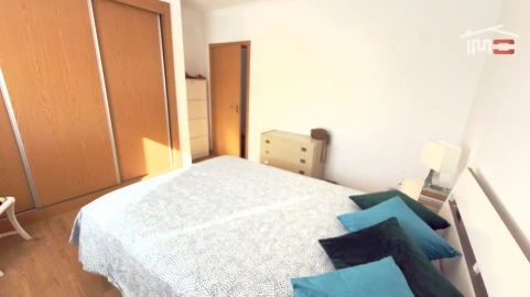 Moradia T2 para Arrendamento em Quinta do Anjo