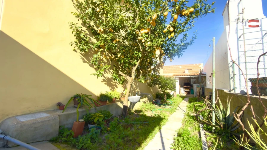 Moradia T2 para Arrendamento em Quinta do Anjo Foto 8